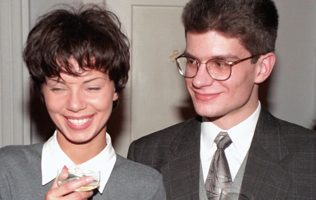 Prywatnie Piotr Gembarowski w latach 90. był związany z Edytą Górniak Prywatnie Piotr Gembarowski w latach 90. był związany z Edytą Górniak