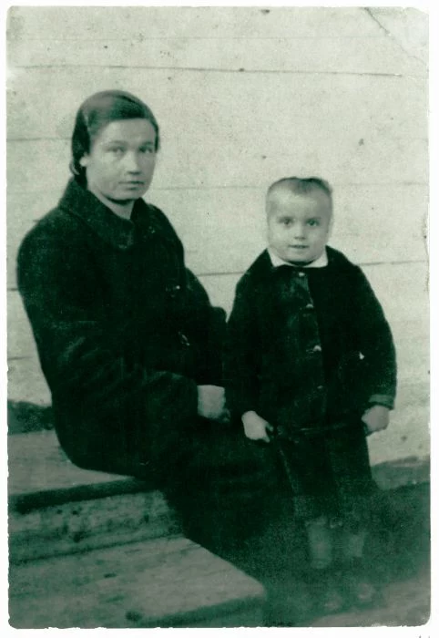 02. Babcia Anny Janko, Józia. Jedyne zachowane zdjęcie, zrobione kilkanaście miesięcy przed śmiercią 02. Babcia Anny Janko, Józia. Jedyne zachowane zdjęcie, zrobione kilkanaście miesięcy przed śmiercią