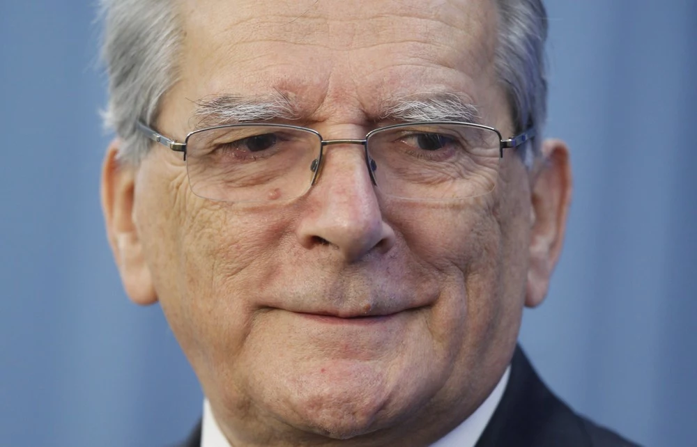 Andrzej Smirnow Andrzej Smirnow