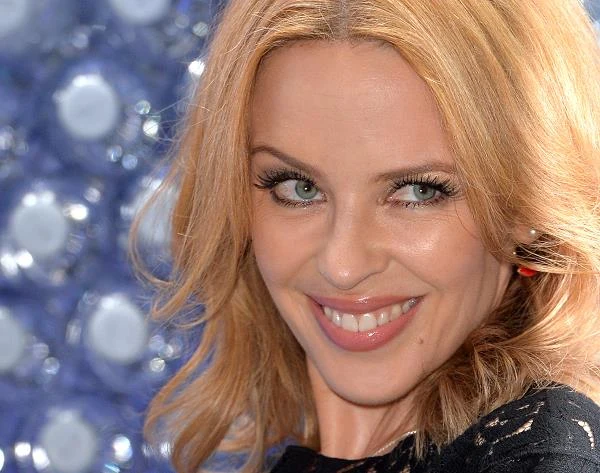 "Kylie Minogue jest demoniczną małą idiotką. Ci wszyscy fajni taneczni producenci z niewiadomych przyczyn zgadzają się z nią pracować. Nawet nie ma dobrego imienia. Kylie to głupie imię" (fot. Anthony Harvey)