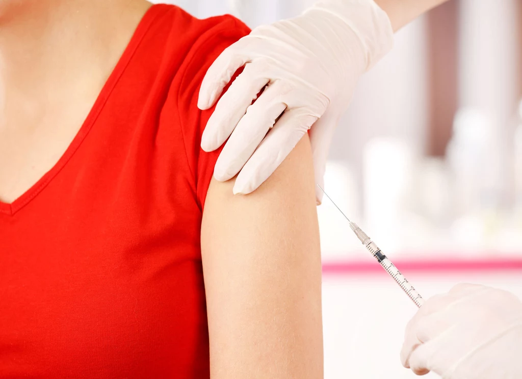 Przenoszone drogą płciową wirusy brodawczaka ludzkiego (HPV) są najczęstszą przyczyną raka szyjki macicy Przenoszone drogą płciową wirusy brodawczaka ludzkiego (HPV) są najczęstszą przyczyną raka szyjki macicy