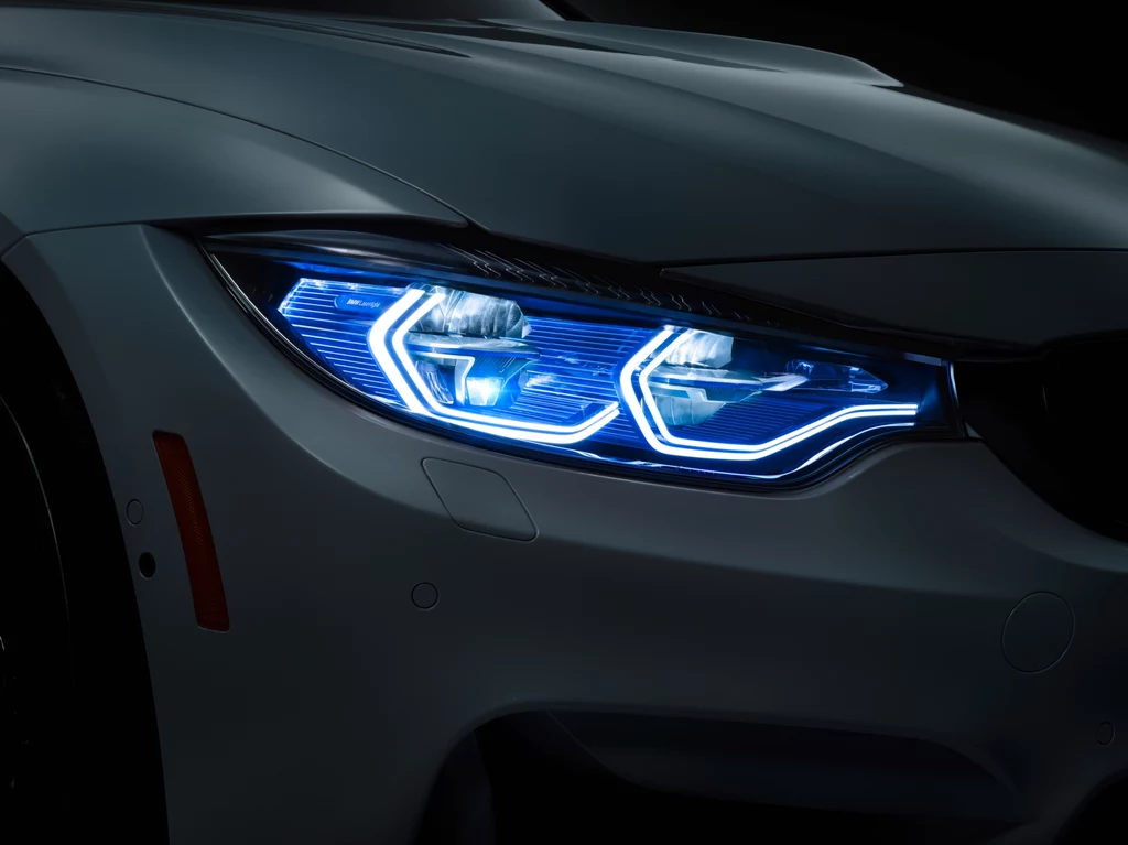 Światła BMW M4 Concept Iconic Lights