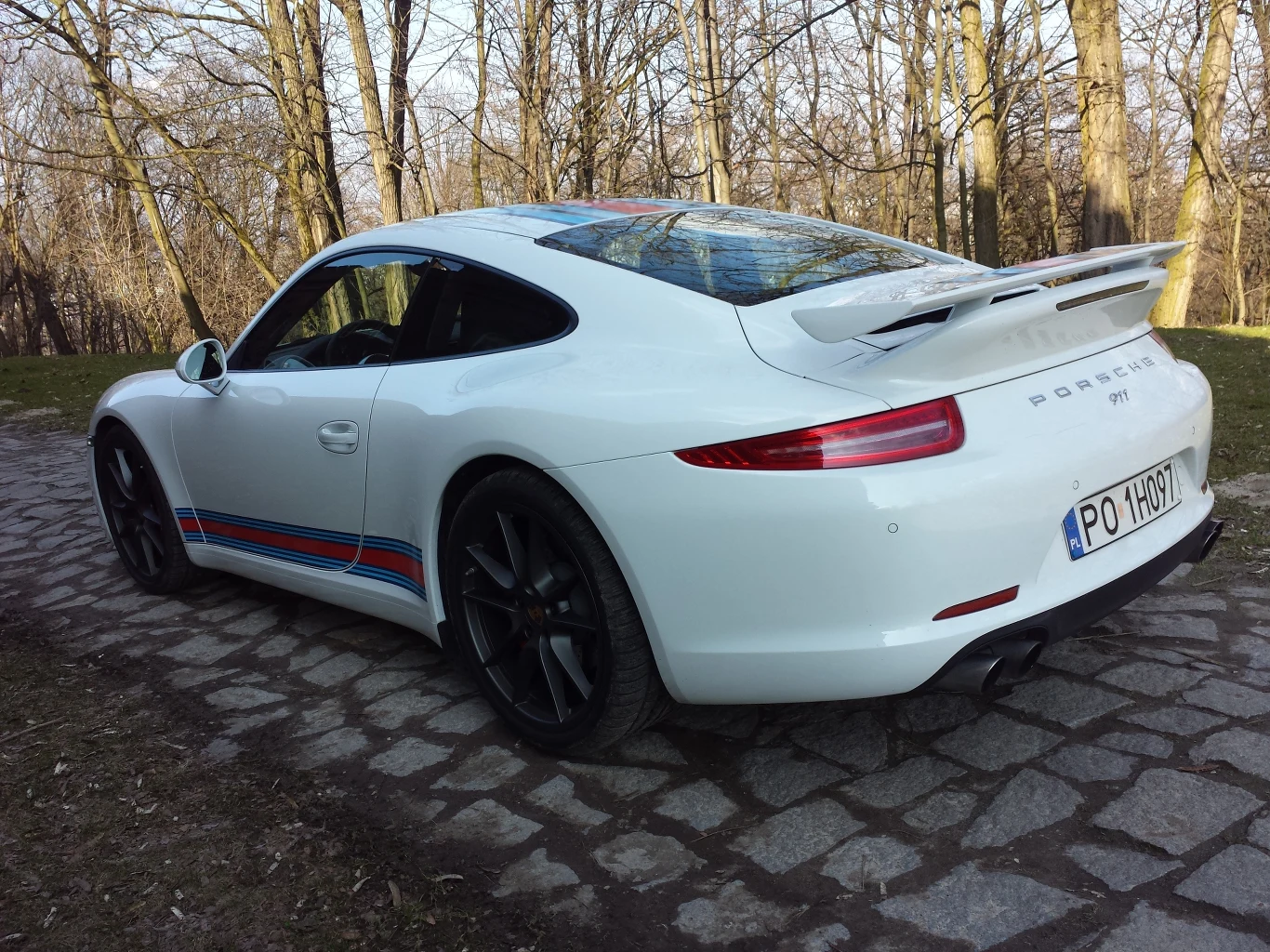 Porsche 911 Carrera S Martini Racing Edition Porsche 911 Carrera S Martini Racing Edition