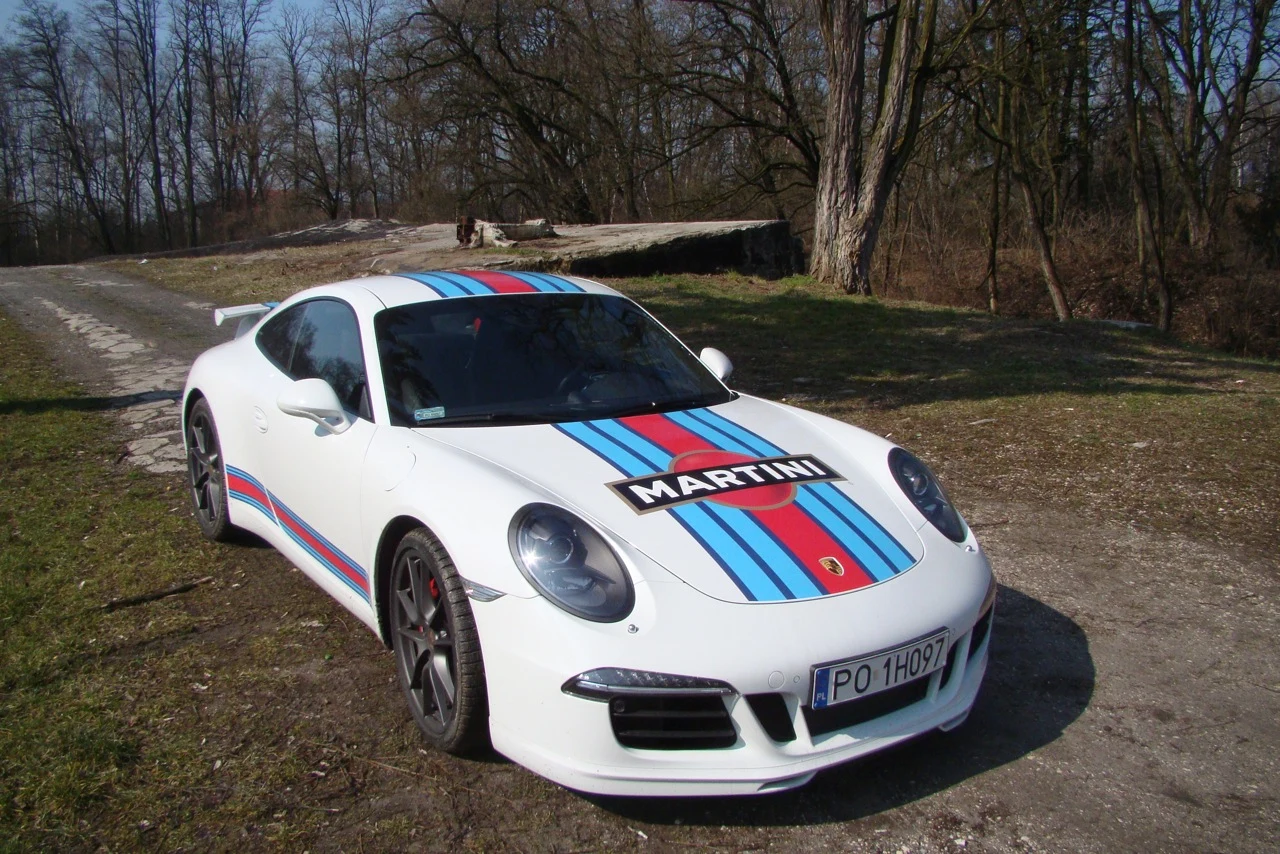 Porsche 911 Carrera S Martini Racing Edition Porsche 911 Carrera S Martini Racing Edition