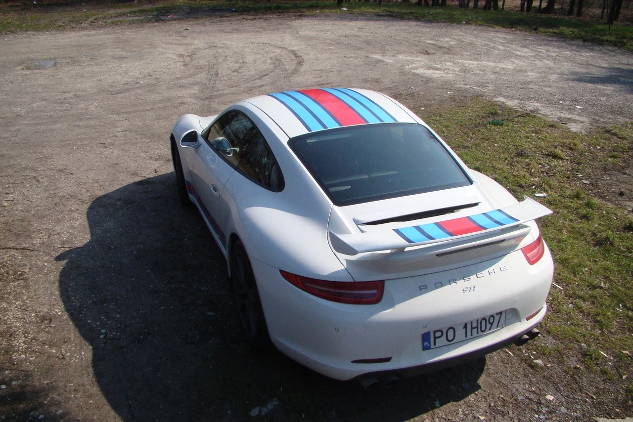 Porsche 911 Carrera S Martini Racing Edition Porsche 911 Carrera S Martini Racing Edition