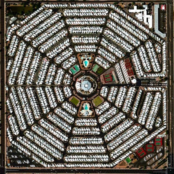 Modest Mouse z nową płytą "Strangers to Ourselves" zagrają na Open'erze Modest Mouse z nową płytą "Strangers to Ourselves" zagrają na Open'erze