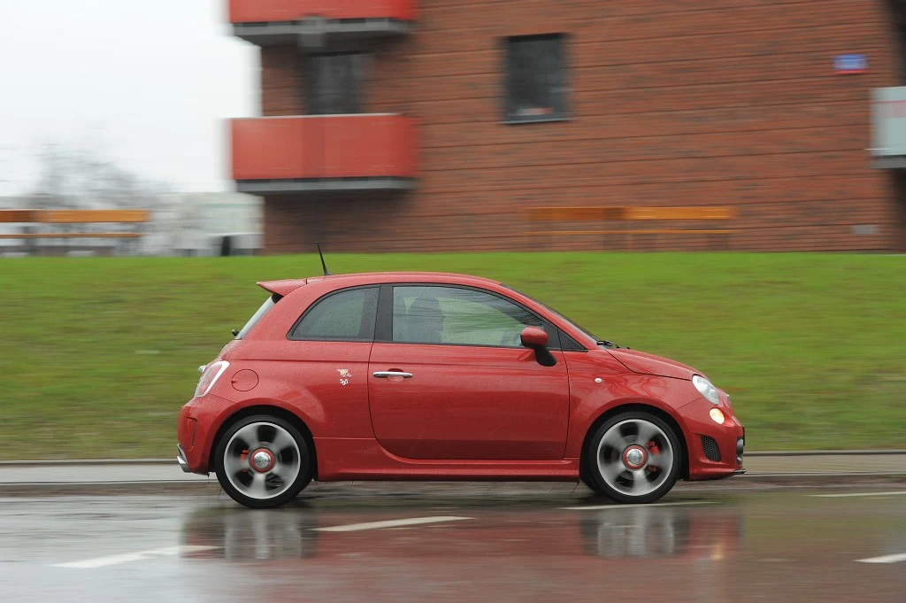 Abarth 595