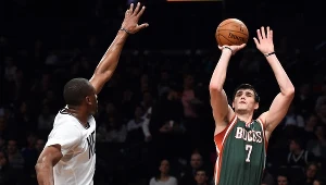 Ersan Ilyasova (z prawej)