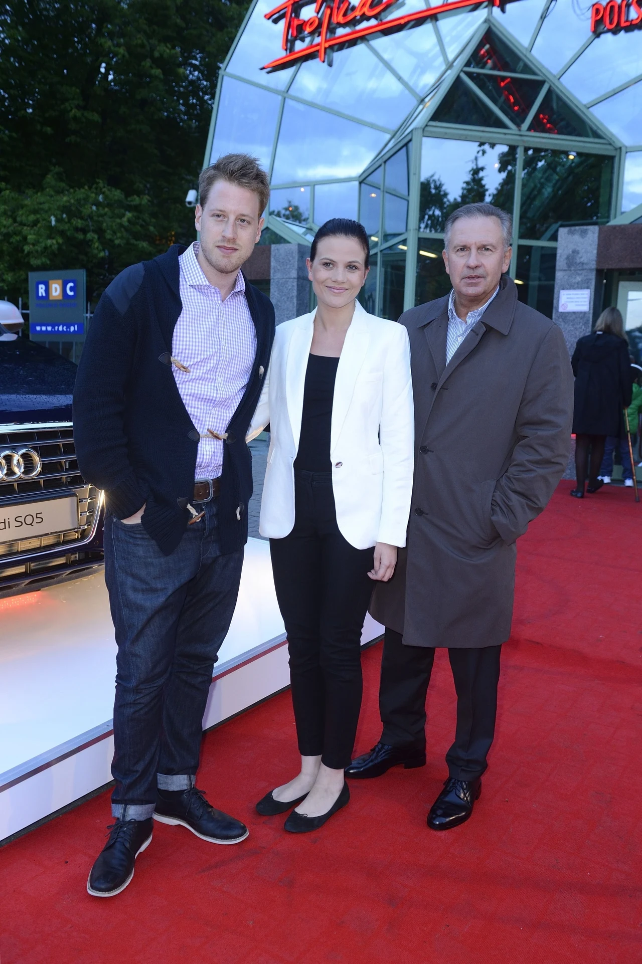 Tomasz Stockinger z synem i przyszłą synową Tomasz Stockinger z synem i przyszłą synową