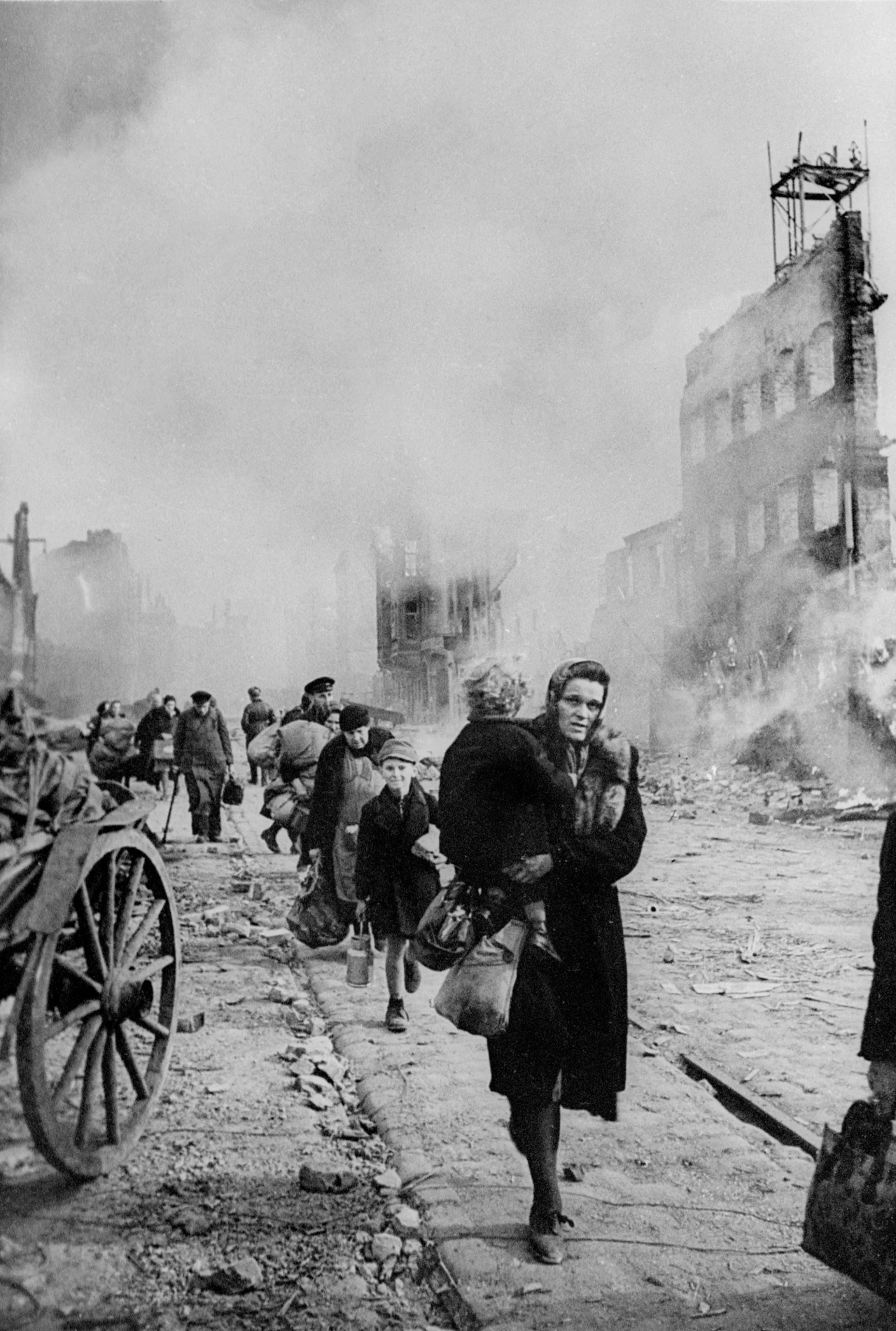 Pierwszy dzień po wkroczeniu do Gdańska Armii Czerwonej, 1945