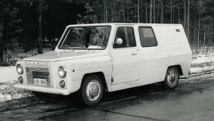 Prototyp samochodu Tarpan. Pojazd ten przy masie własnej 1170 kg miał ładowność 500 kg