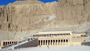 Świątynia Hatszepsut koło Luksoru