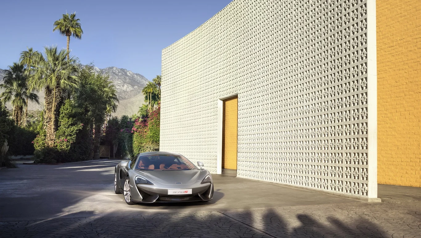 McLaren 570S