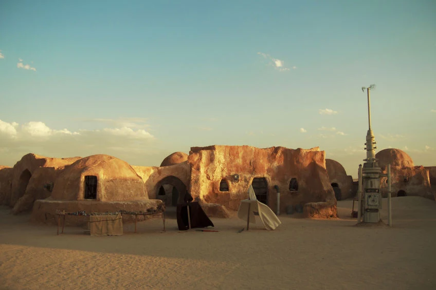 Planety podobne do filmowej Tatooine mogą być w kosmosie powszechne. Planety podobne do filmowej Tatooine mogą być w kosmosie powszechne.