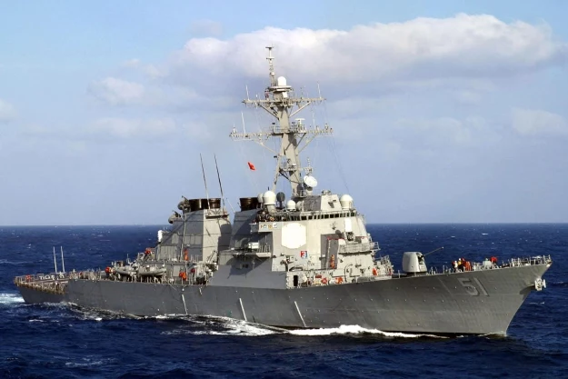 USS Arleigh Burke (DDG 51) na Morzu Śródziemnym