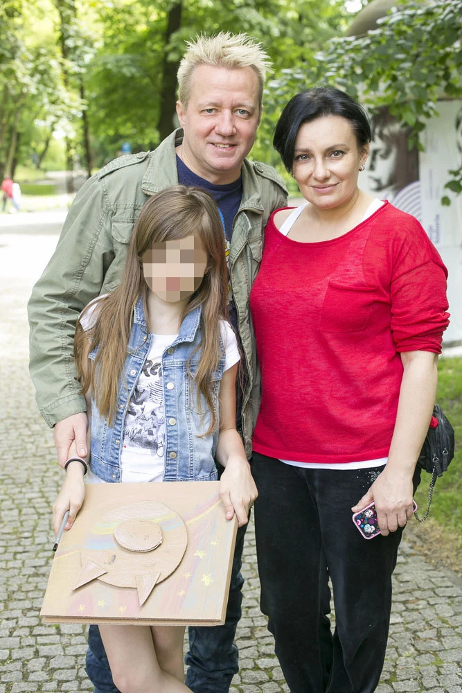 Robert Leszczyński z córką Vesną i jej mamą Robert Leszczyński z córką Vesną i jej mamą