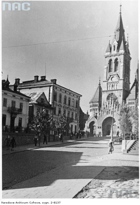 Czortków. Kościół oo. Dominikanów