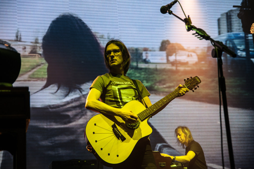 Steven Wilson podczas koncertu w Krakowie