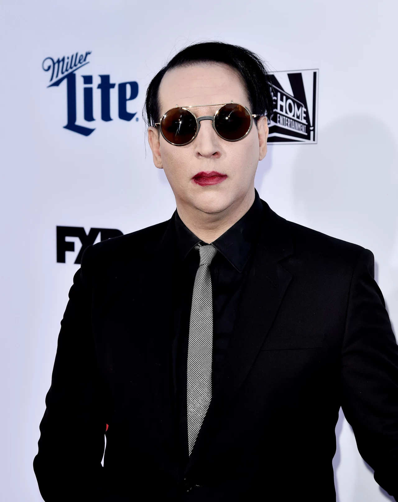 Marilyn Manson dostał w twarz Marilyn Manson dostał w twarz