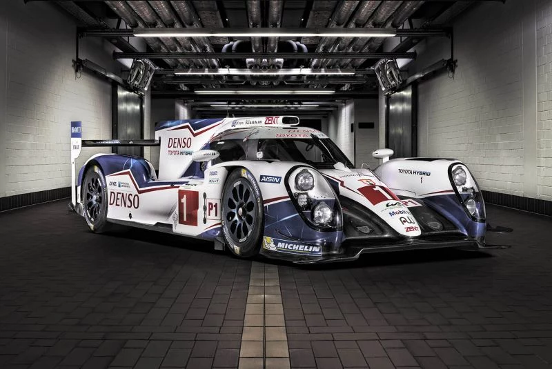 Toyota TS040 Hybrid