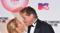 David Hasselhoff i Hayley Roberts