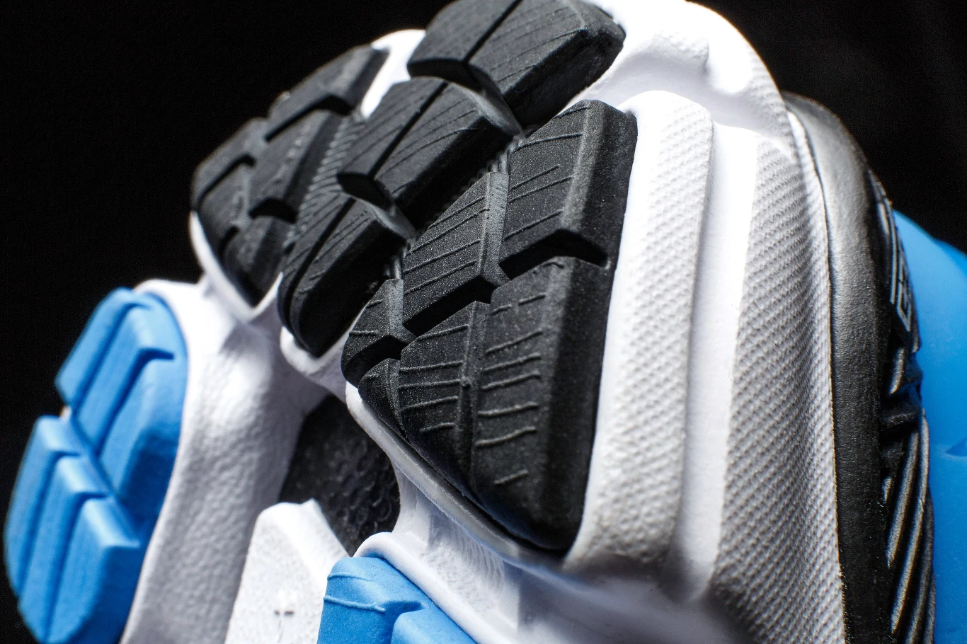 Speedform Gemini - topowy model biegowy Under Armour