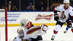 Andrew Hammond, bramkarz Ottawa Senators 