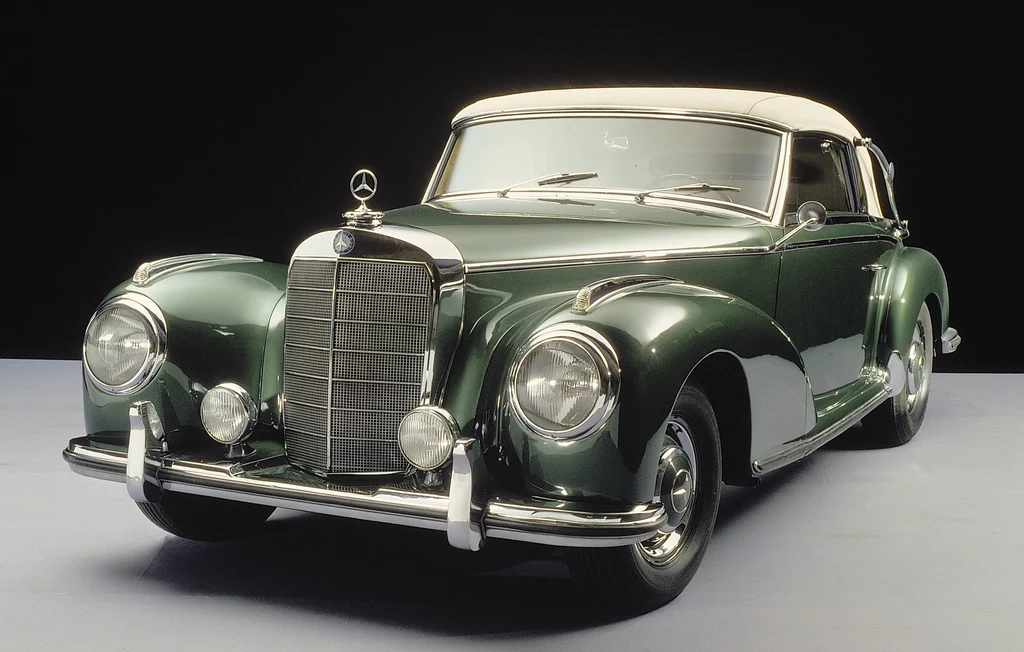 Mercedes Benz 300 S