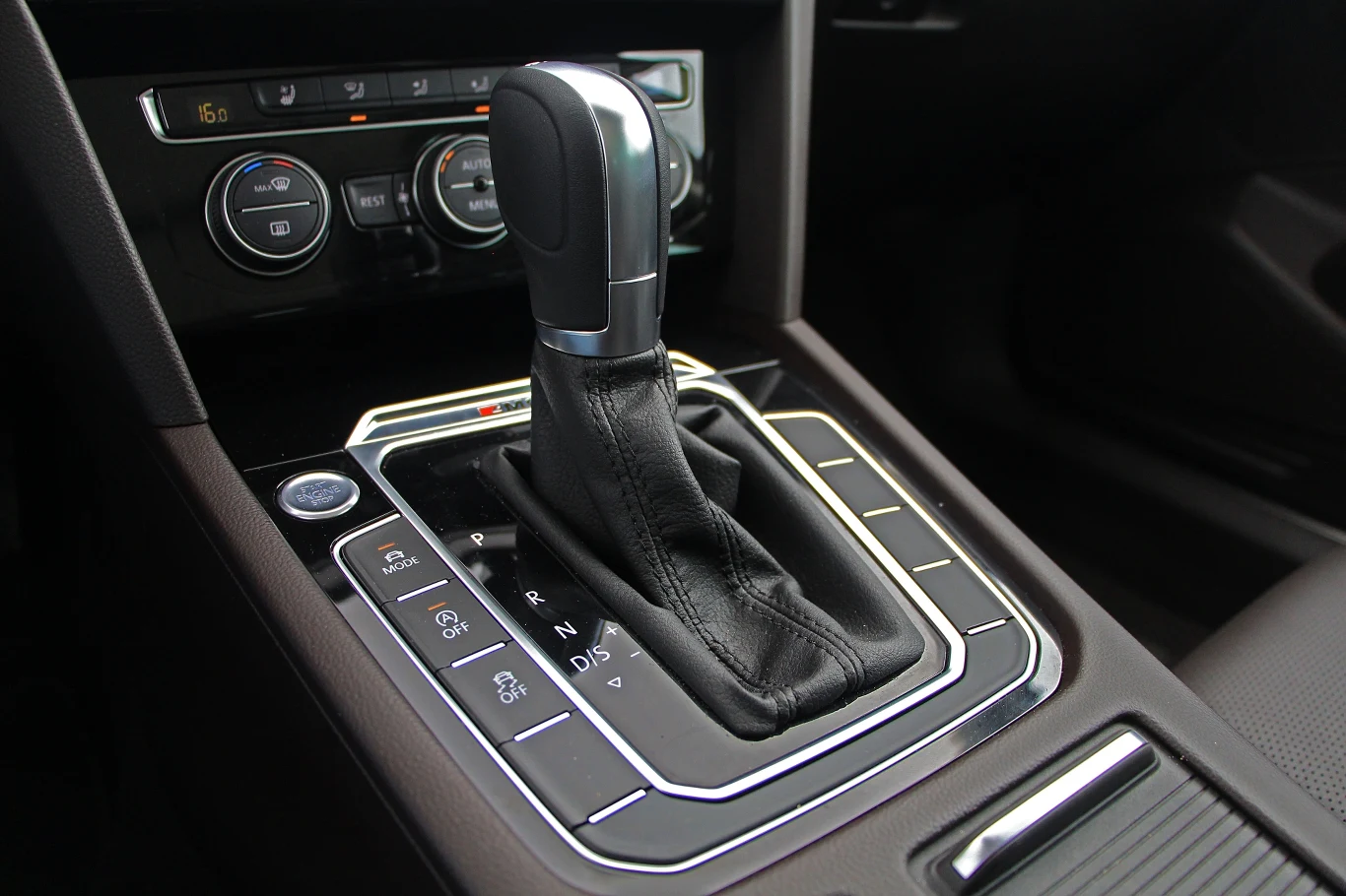 Volkswagen Passat Variant 2.0 TDI 240 KM 4MOTION Volkswagen Passat Variant 2.0 TDI 240 KM 4MOTION