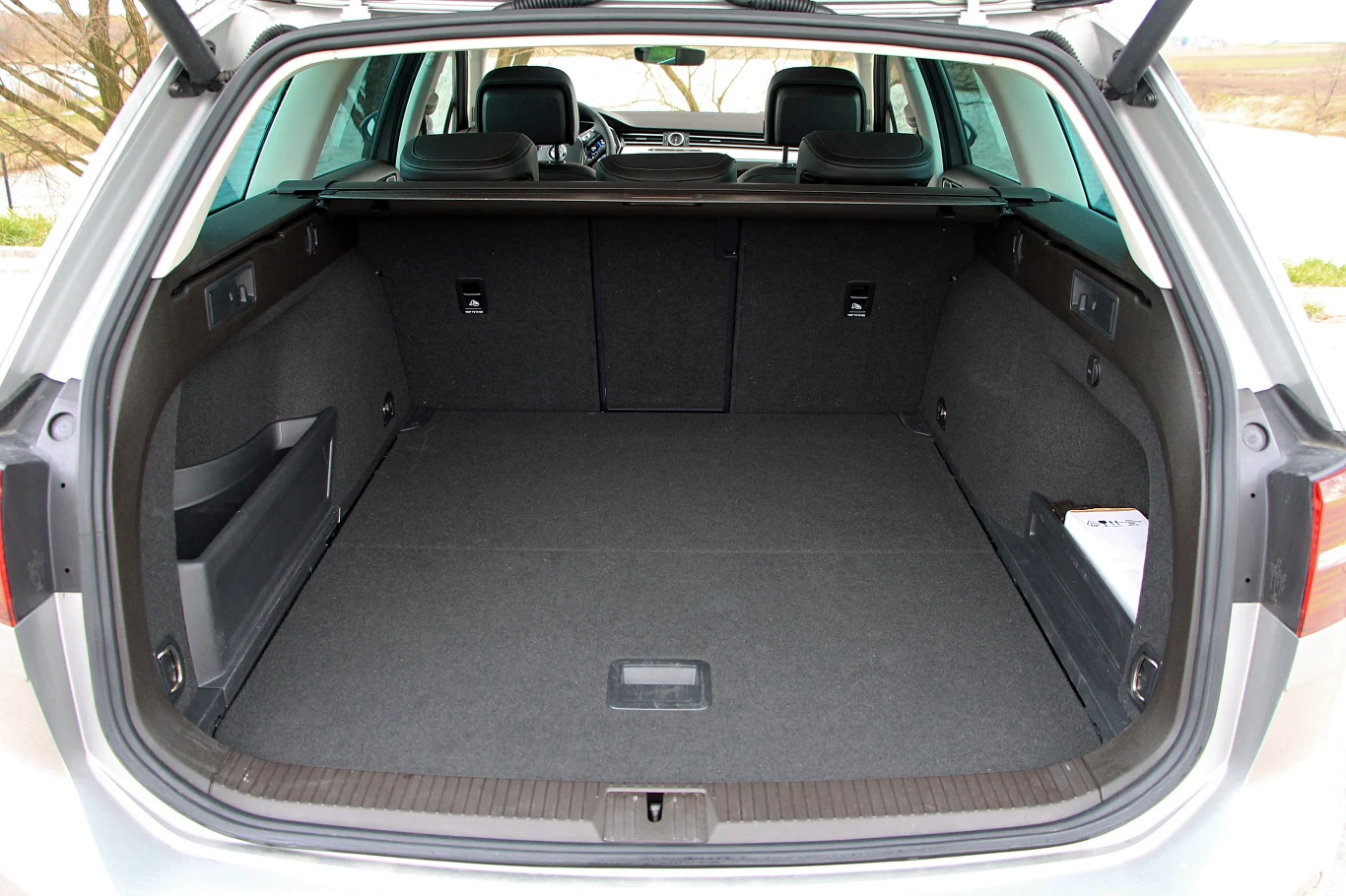 Volkswagen Passat Variant 2.0 TDI 240 KM 4MOTION Volkswagen Passat Variant 2.0 TDI 240 KM 4MOTION