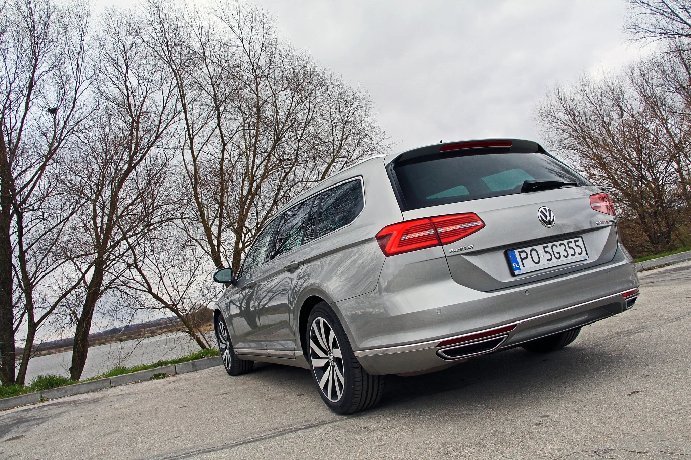 Volkswagen Passat Variant 2.0 TDI 240 KM 4MOTION Volkswagen Passat Variant 2.0 TDI 240 KM 4MOTION