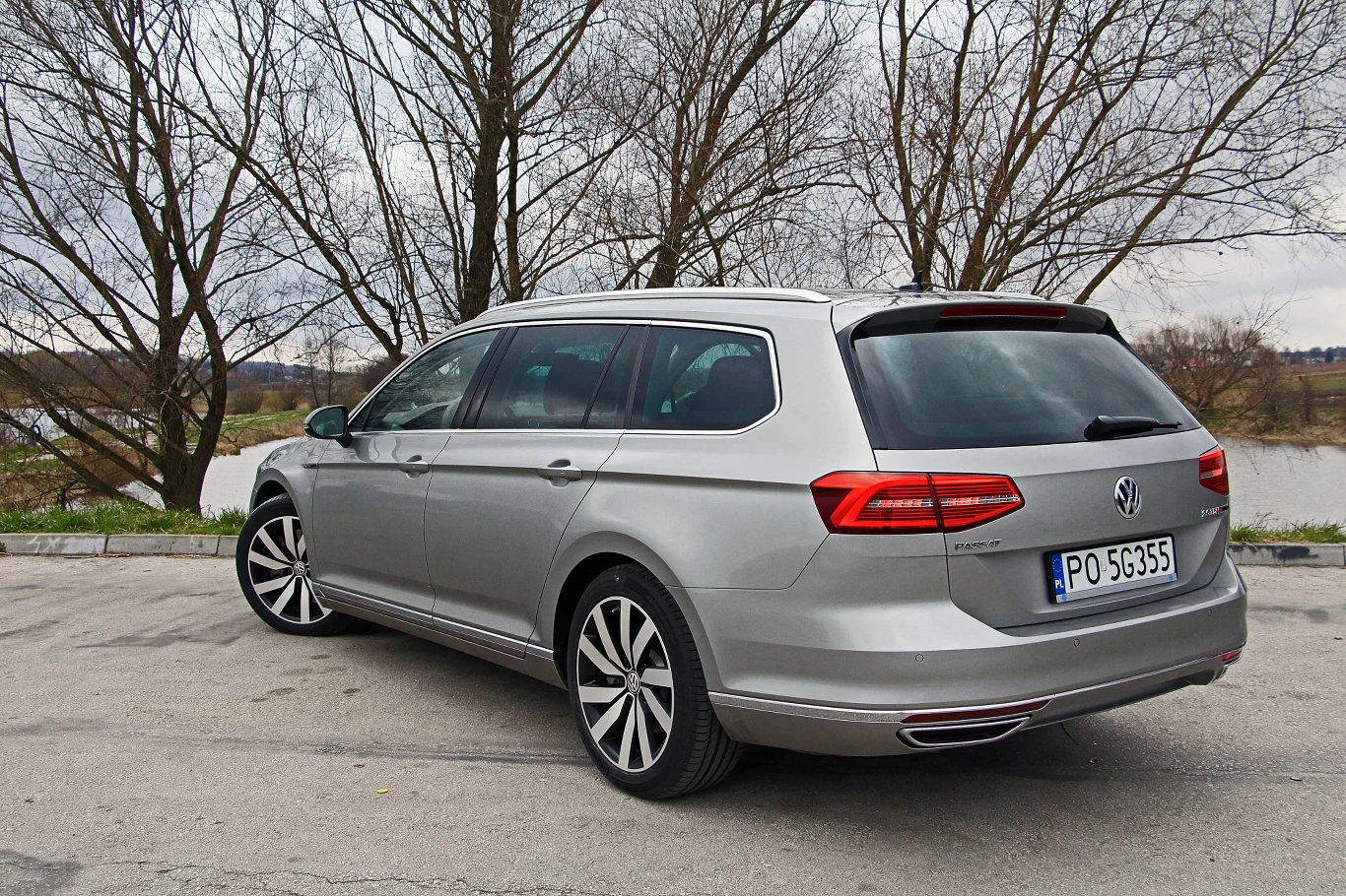 Volkswagen Passat Variant 2.0 TDI 240 KM 4MOTION Volkswagen Passat Variant 2.0 TDI 240 KM 4MOTION