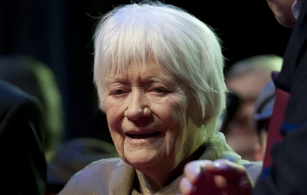 Alina Janowska podczas swojego benefisu w 2013 roku Alina Janowska podczas swojego benefisu w 2013 roku