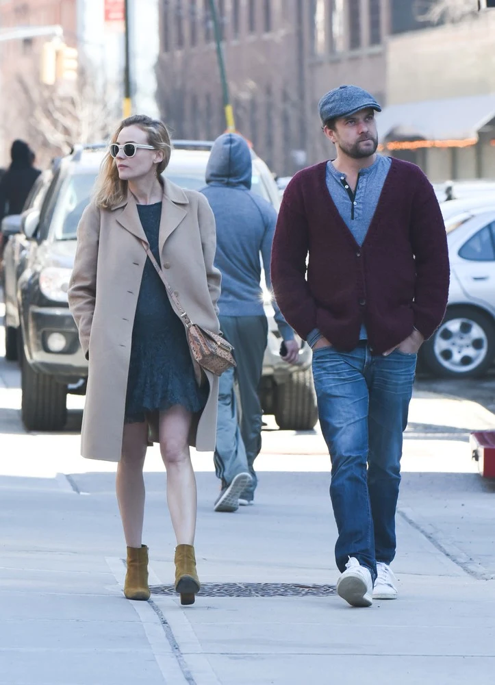 Diane Kruger została zauważona z zaokrąglonym brzuszkiem Diane Kruger została zauważona z zaokrąglonym brzuszkiem