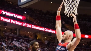 Marcin Gortat kontra Kyrie Irving