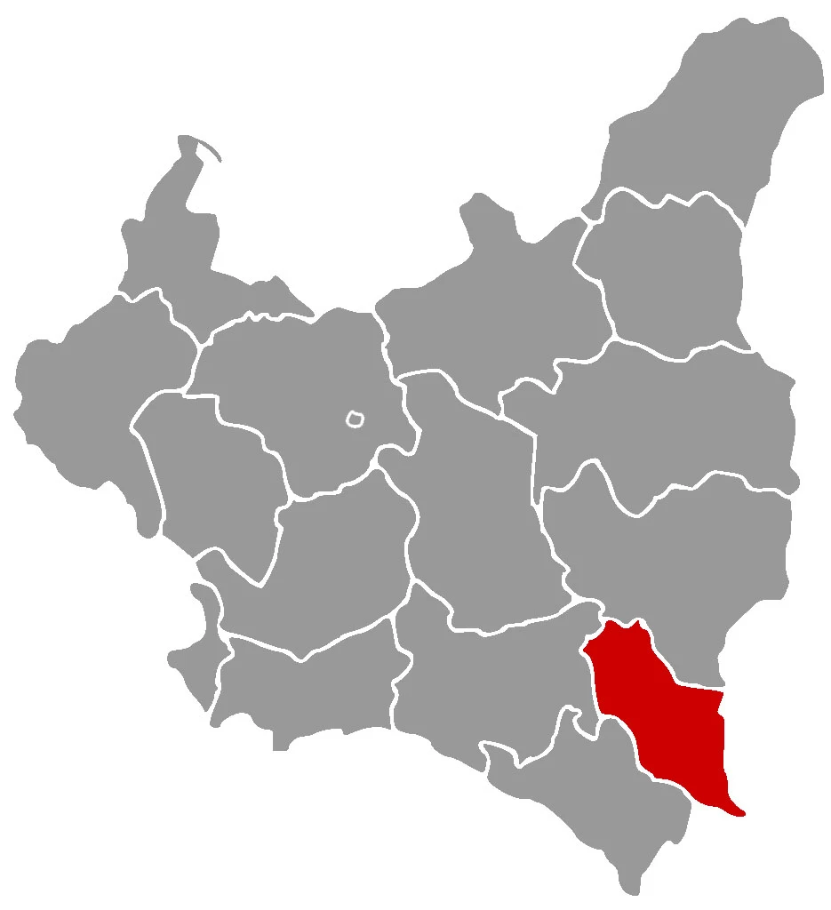 II RP w granicach z 1938 r. - na czerwono zaznaczone województwo tarnopolskie