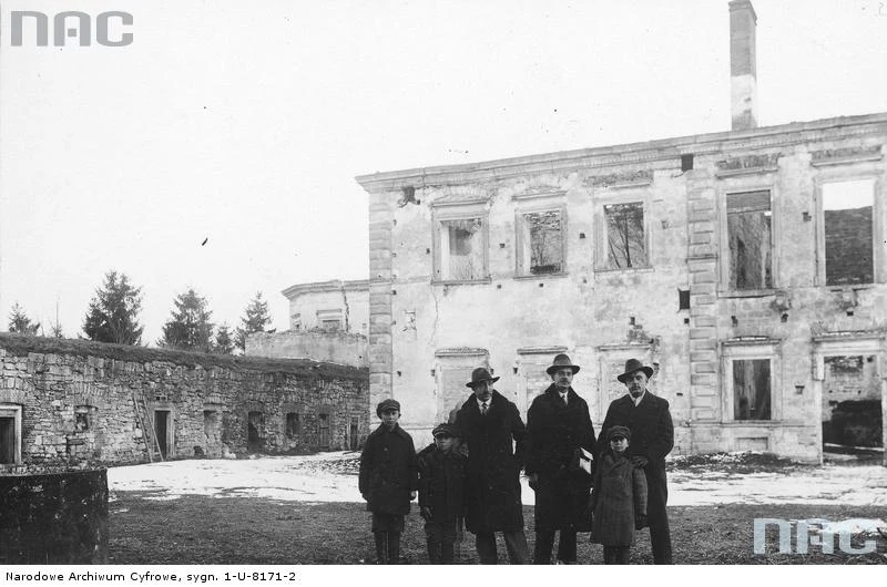 Zbaraż - ruiny zamku książąt Wiśniowieckich, 1930