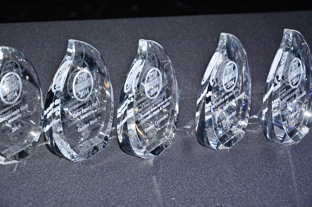 Statuetki Stylowy Kosmetyk 2014 Statuetki Stylowy Kosmetyk 2014