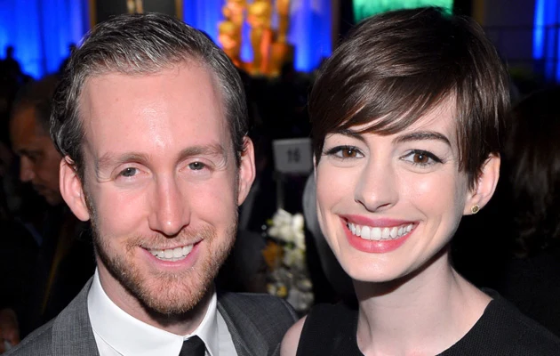 Anne Hathaway z mężem Anne Hathaway z mężem