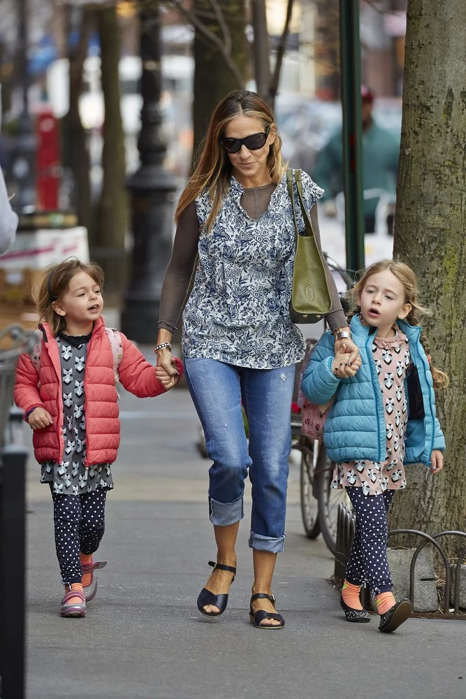 Sarah Jessica Parker z córkami Sarah Jessica Parker z córkami