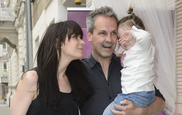 Zbigniew Urbański z żoną i starszą córką Zbigniew Urbański z żoną i starszą córką