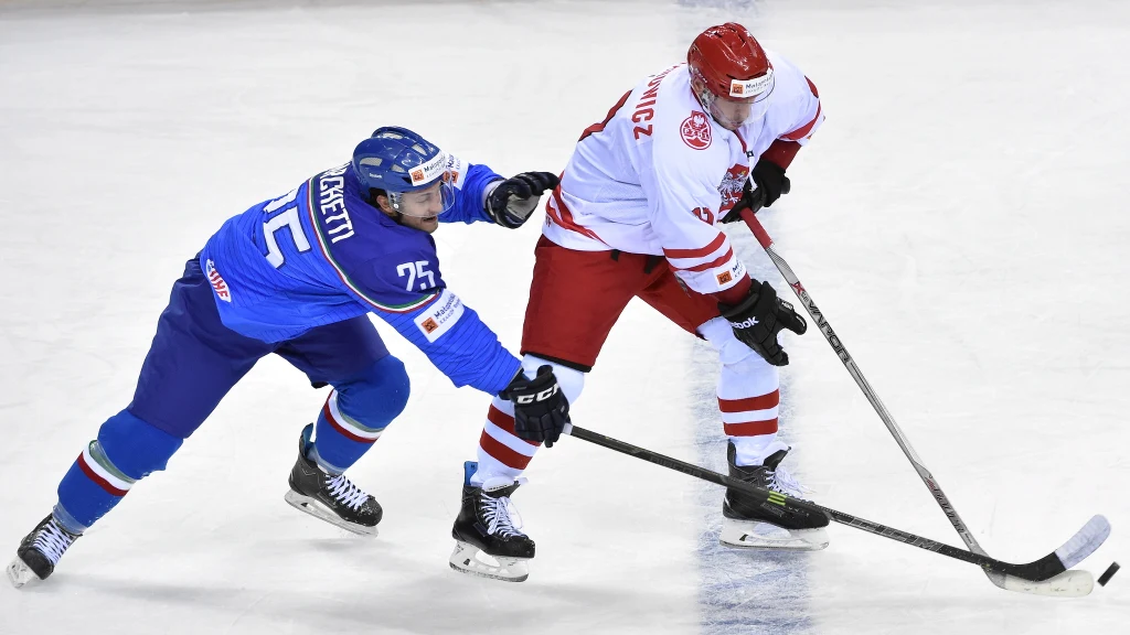 Gola dla "Biało-czerwonych" zdobył Grzegorz Pasiut, a na listę strzelców w zespole Italii wpisali się Brian Ihnacak i Anton Bernard. Gola dla "Biało-czerwonych" zdobył Grzegorz Pasiut, a na listę strzelców w zespole Italii wpisali się Brian Ihnacak i Anton Bernard.