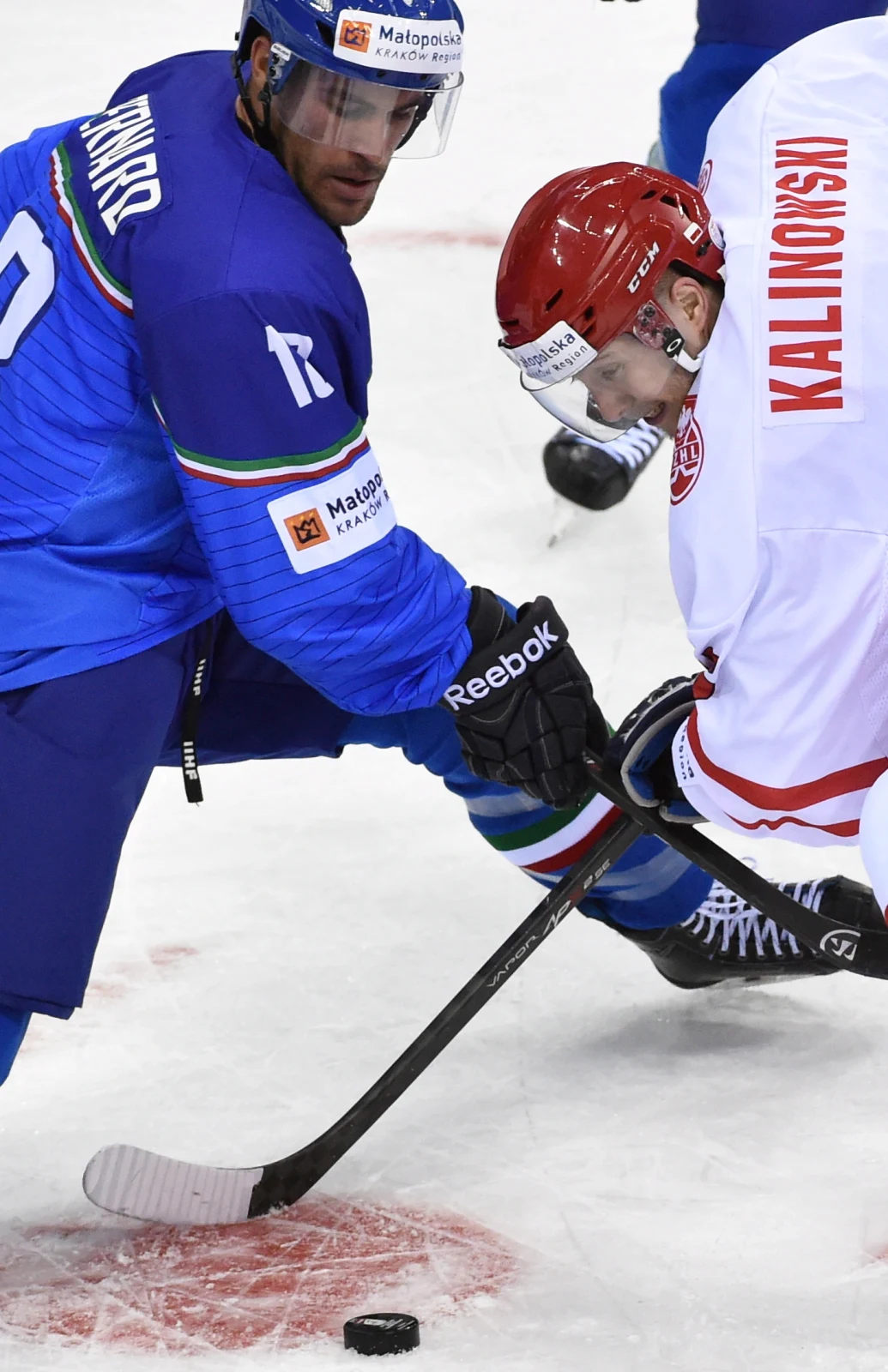 Gola dla "Biało-czerwonych" zdobył Grzegorz Pasiut, a na listę strzelców w zespole Italii wpisali się Brian Ihnacak i Anton Bernard. Gola dla "Biało-czerwonych" zdobył Grzegorz Pasiut, a na listę strzelców w zespole Italii wpisali się Brian Ihnacak i Anton Bernard.