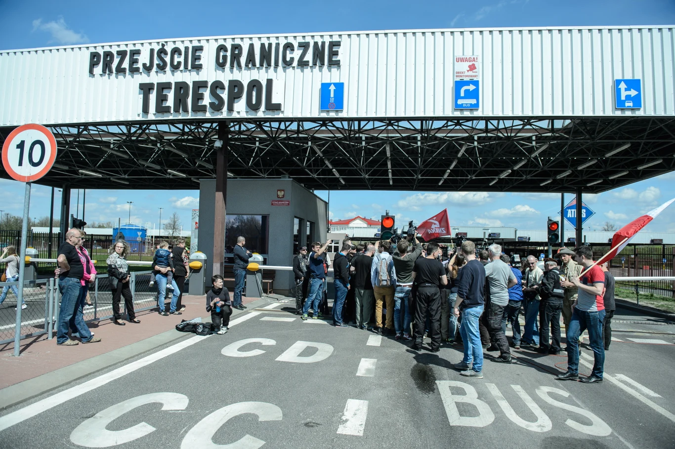 Straż Graniczna nie wpuściła do Polski grupy rosyjskich motocyklistów z powodu niespełnienia warunków koniecznych na wjazd i pobyt.