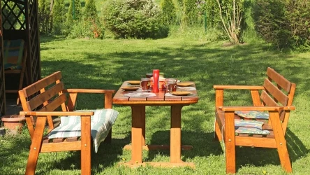 Jak umyć meble ogrodowe? 