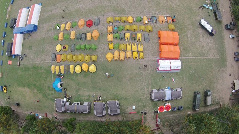 Wstrząsające zdjęcia z Nepalu wysłali polscy strażacy