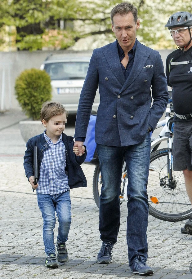 Piotr Kraśko ma na utrzymaniu żonę i dwóch synów! 