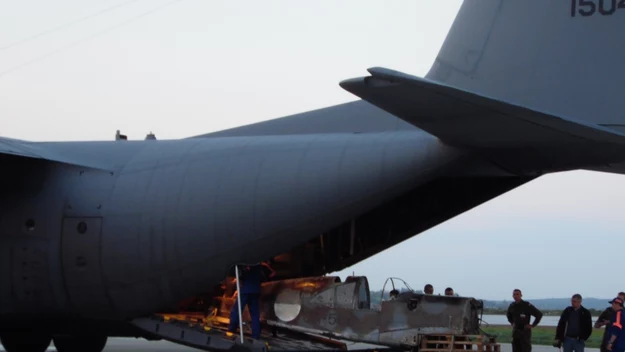 C-130 przywiózł z Finlandii historyczny myśliwiec Caudron-Renault CR-714.