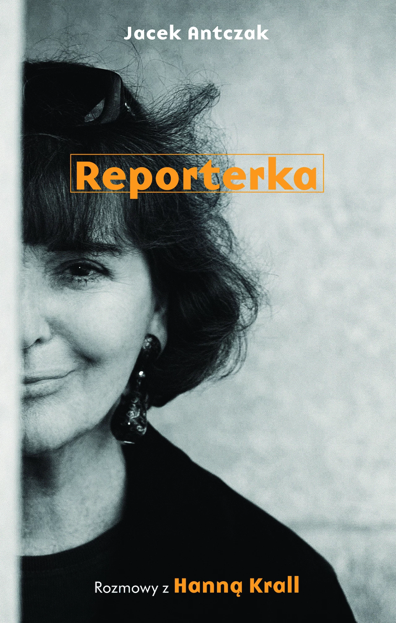 Okładka książki "Reporterka" Okładka książki "Reporterka"