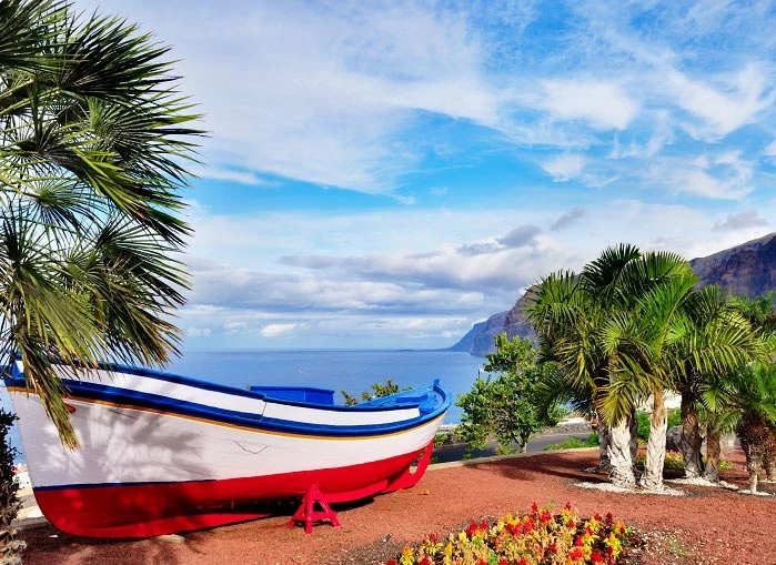 Teneryfa jest największą wyspą archipelagu Wysp Kanaryjskich